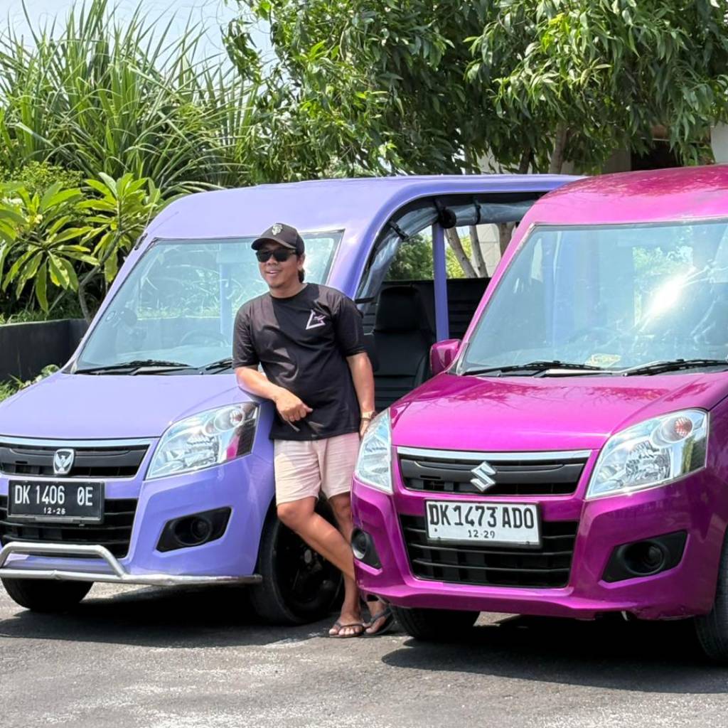 madelembongantransport-minibus-01